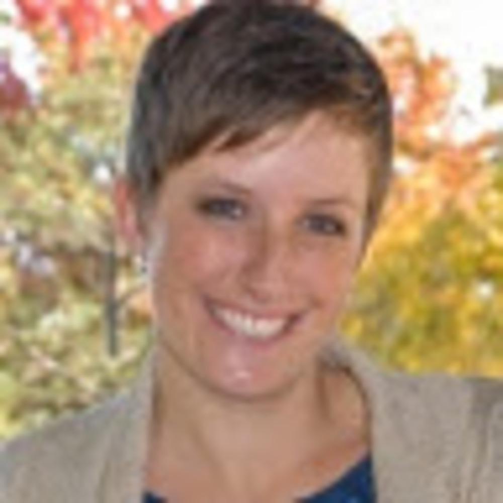 Meet your Posher, Alyssa